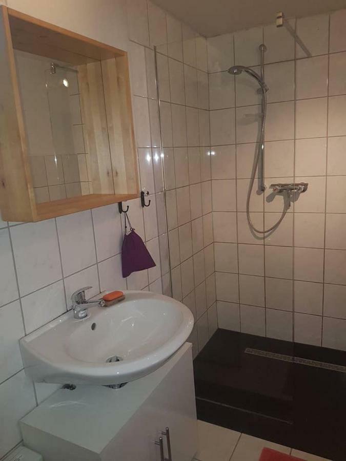Apartment Hof Schwalbennest Amt Neuhaus Buitenkant foto